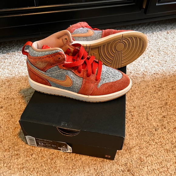 Limited Edition Jordan 1’s - Picture 4 of 4